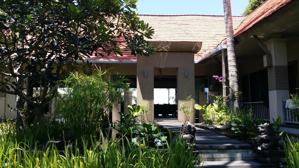 Villa Rumah Pantai Bali Selemadeg  Екстериор снимка