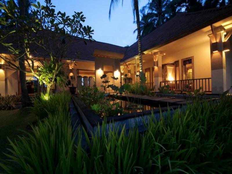 Villa Rumah Pantai Bali Selemadeg  Екстериор снимка